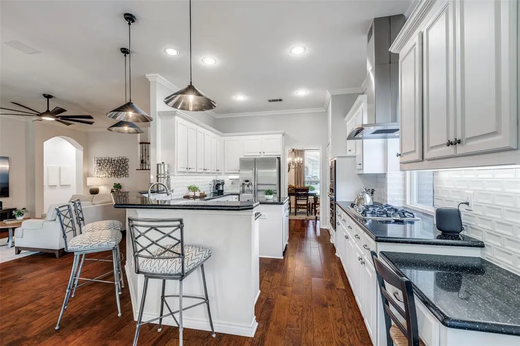 1731 Cross Point Road