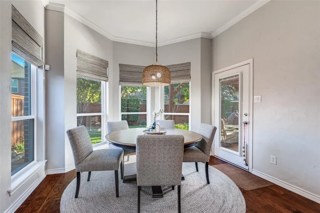 1731 Cross Point Road