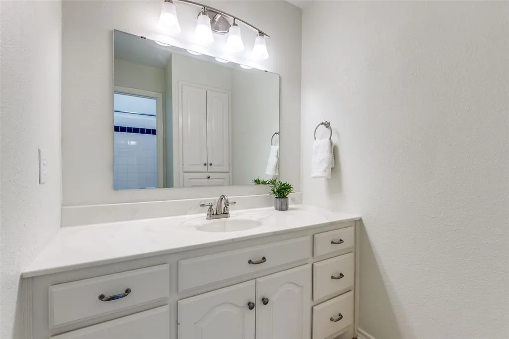 1731 Cross Point Road