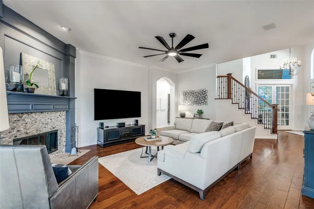 1731 Cross Point Road