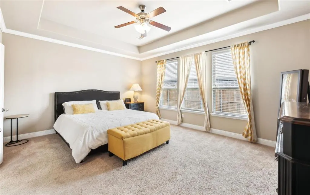 2612 Castle Creek Drive