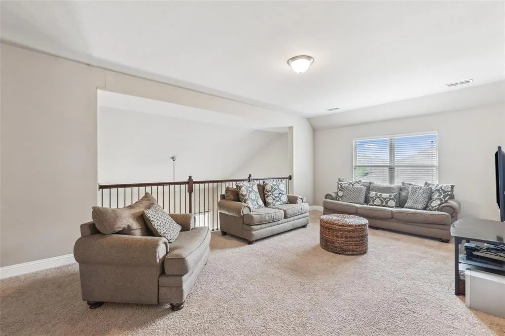 2612 Castle Creek Drive