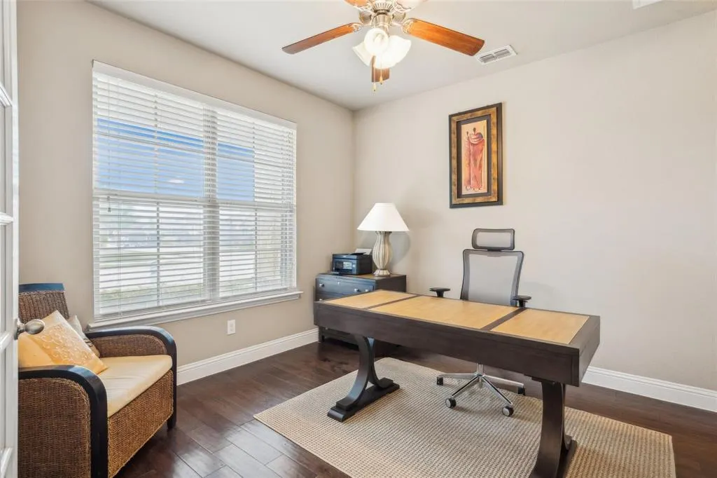 2612 Castle Creek Drive