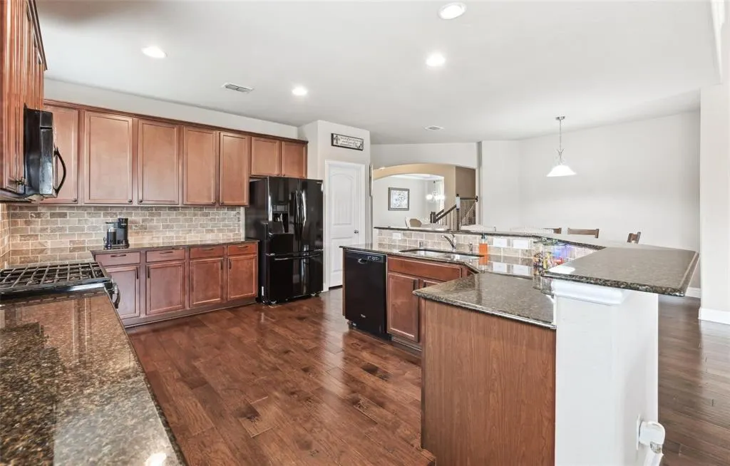 2612 Castle Creek Drive