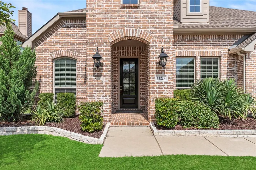 14224 Wheatfield Lane