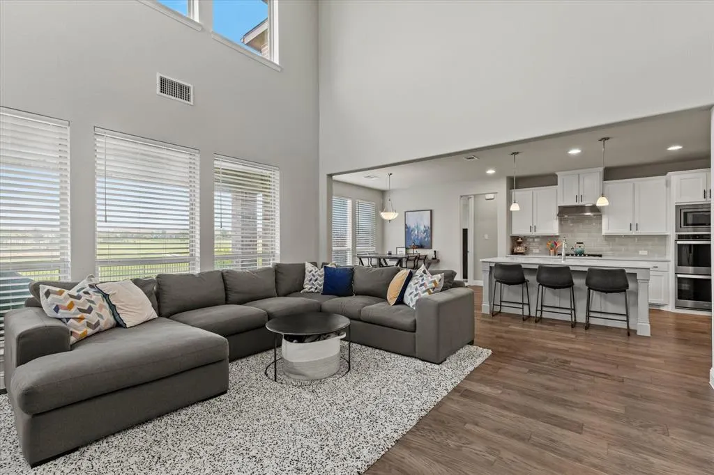 14224 Wheatfield Lane