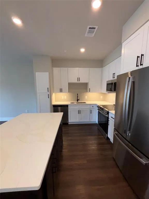 3255 carlisle Street, #2230