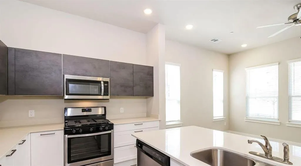 1304 Creekbank Drive