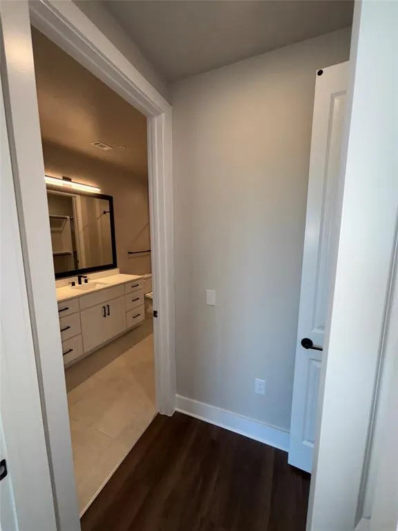 3255 Carlisle Street, #2418