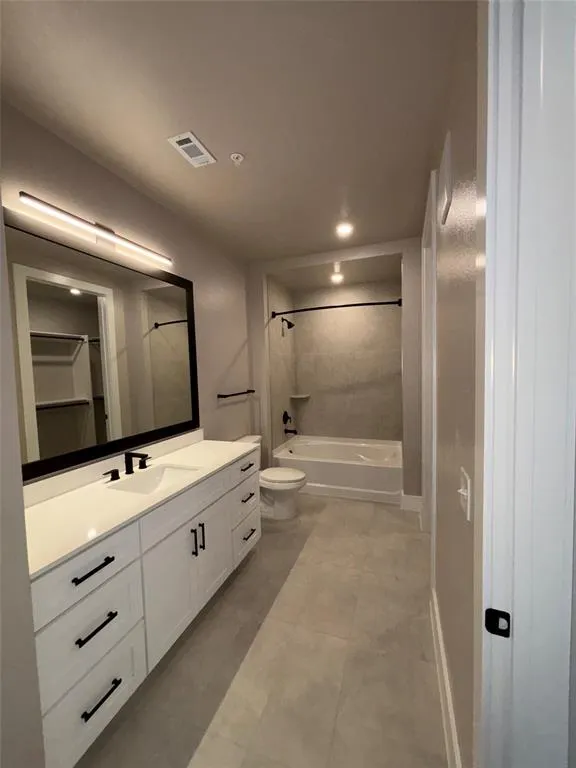 3255 Carlisle Street, #2418