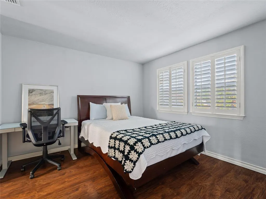 6220 Bentwood Trail, #205