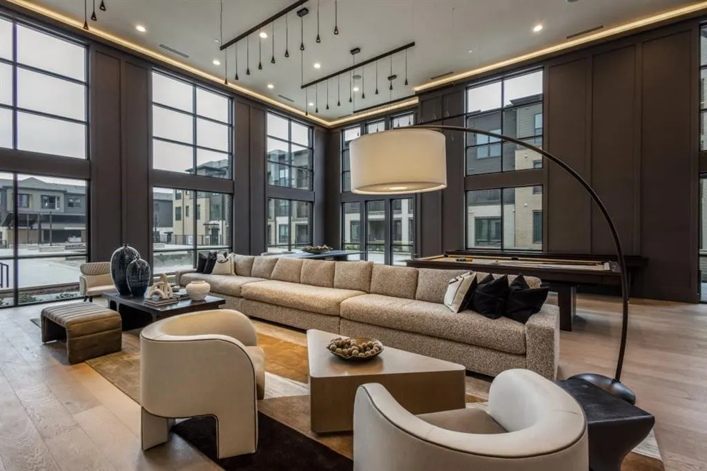 Undisclosed Address, #7312