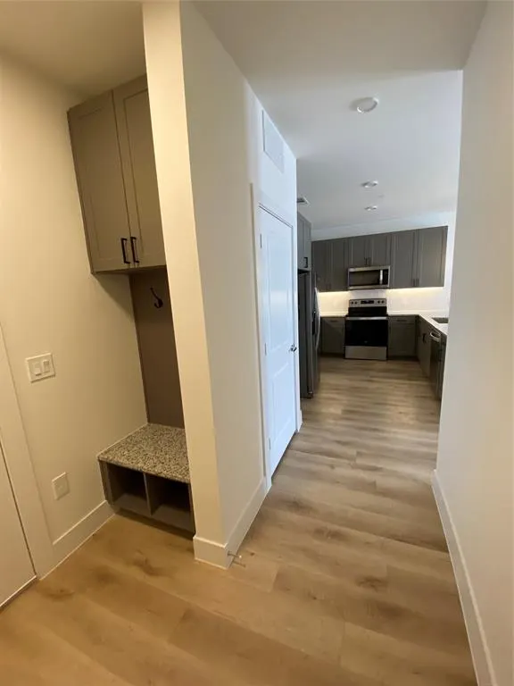 Undisclosed Address, #7312