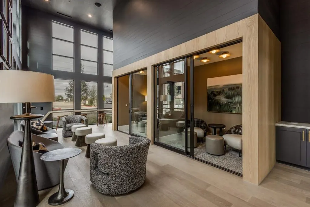 Undisclosed Address, #7312