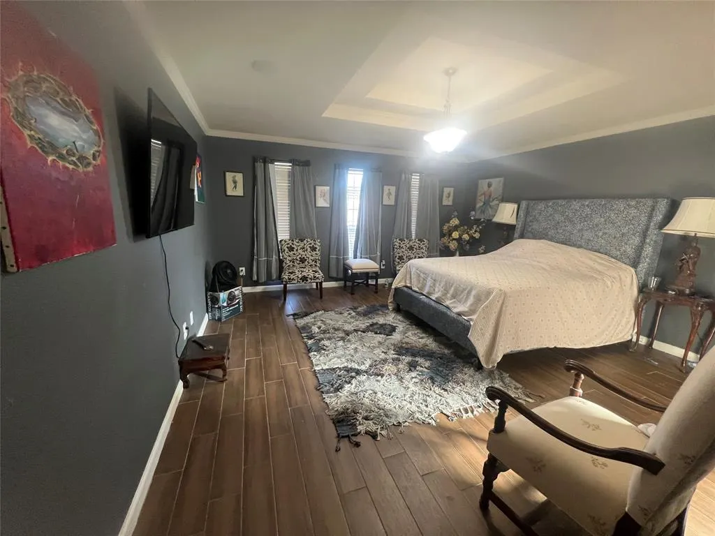 2307 Honeysuckle Drive