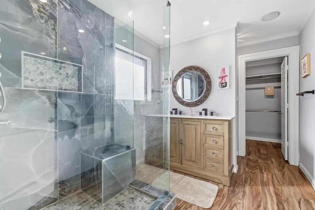 2307 Honeysuckle Drive