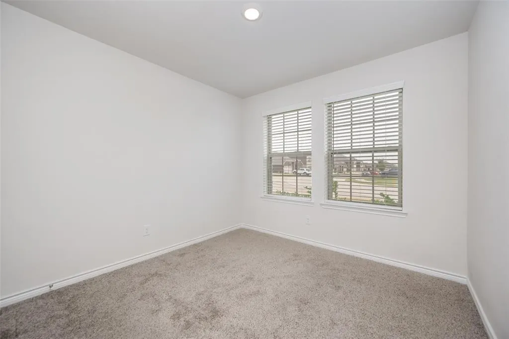 3915 Silver City Avenue