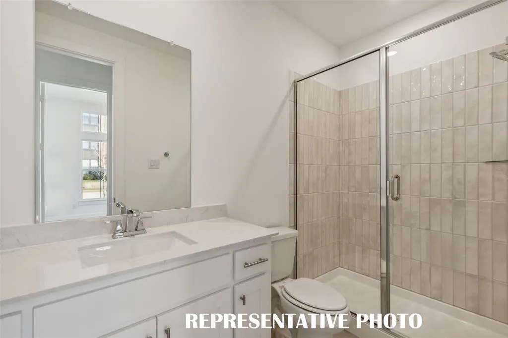 5617 Golden Sun Lane