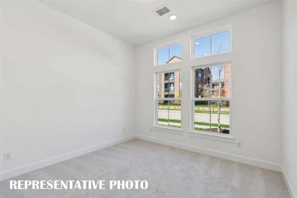 5617 Golden Sun Lane