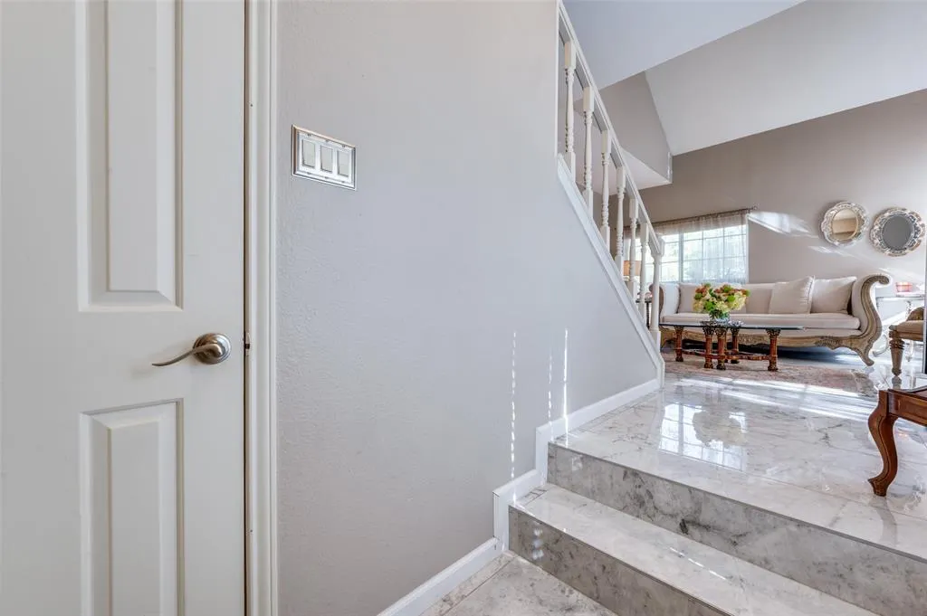 4050 Frankford Road, #608