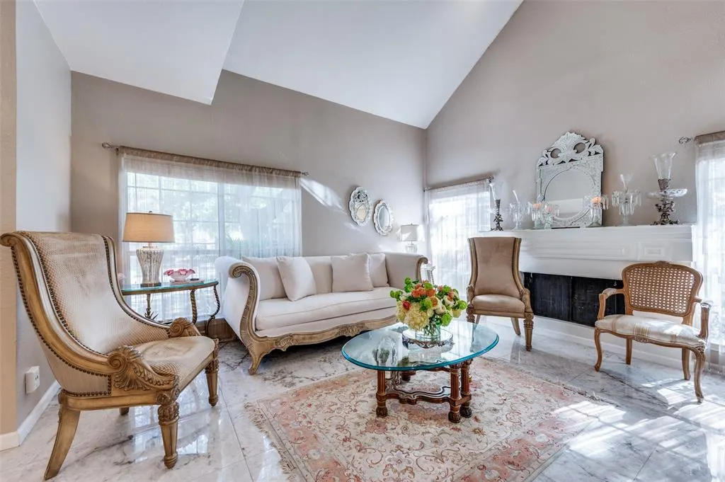 4050 Frankford Road, #608