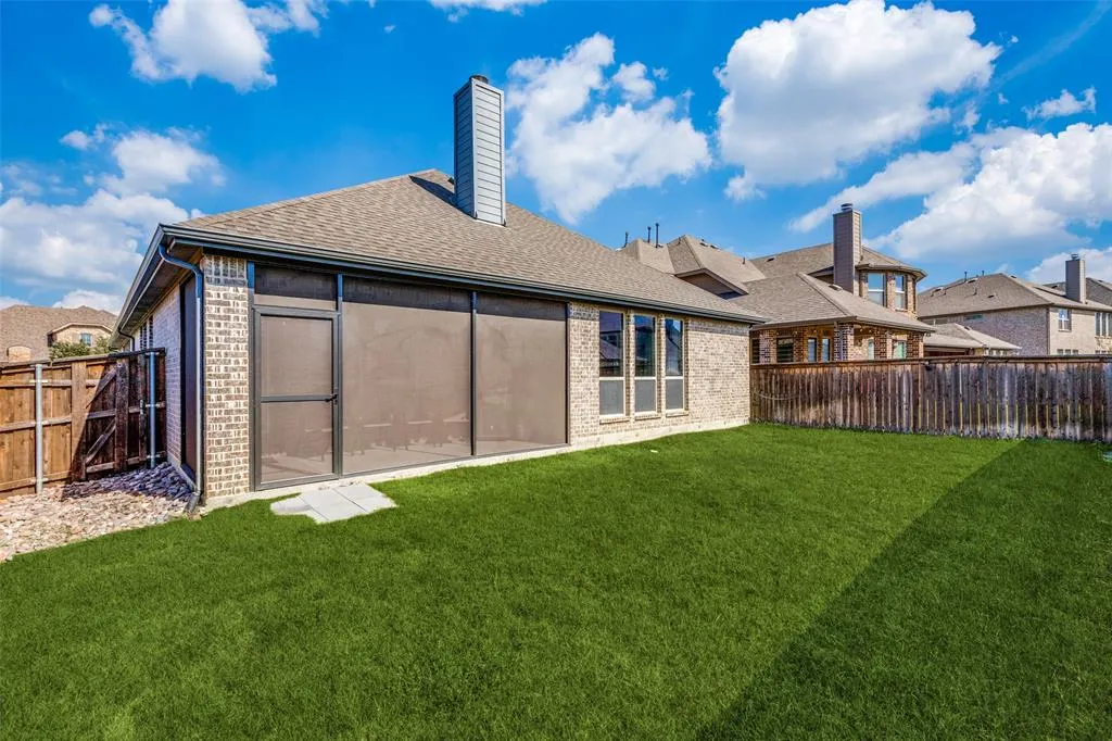 15512 Governors Island Way