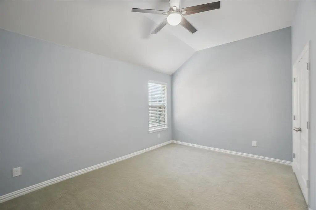 5632 Barrique Boulevard