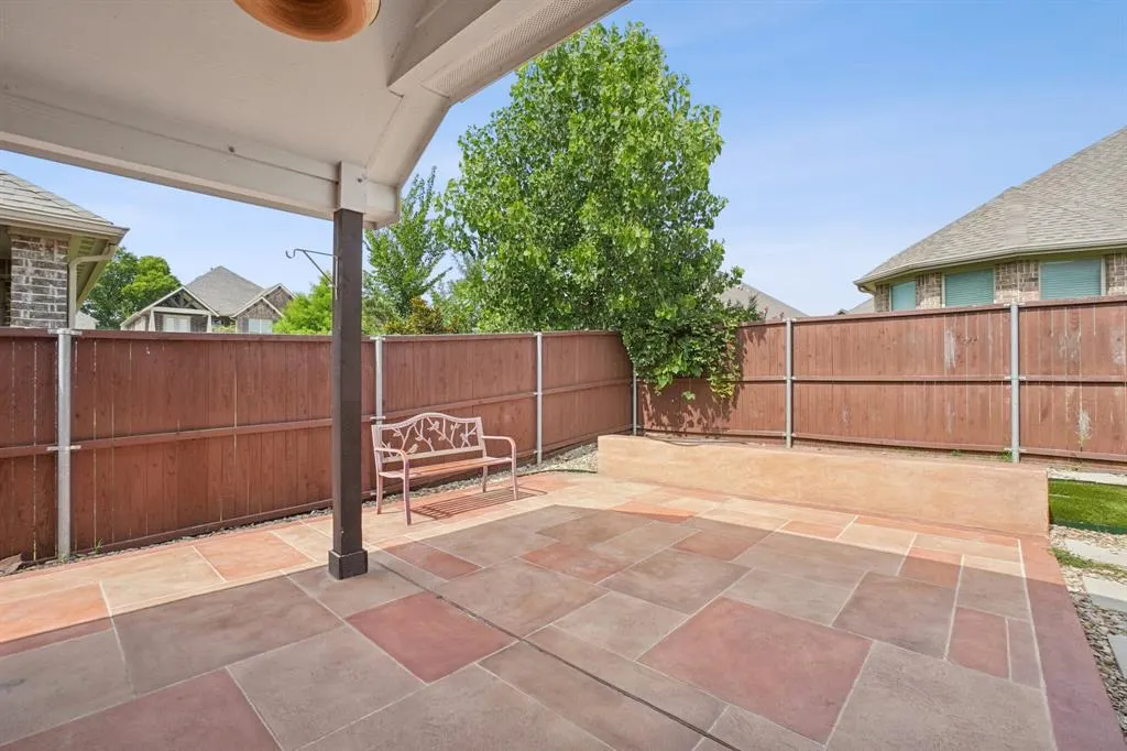 5632 Barrique Boulevard