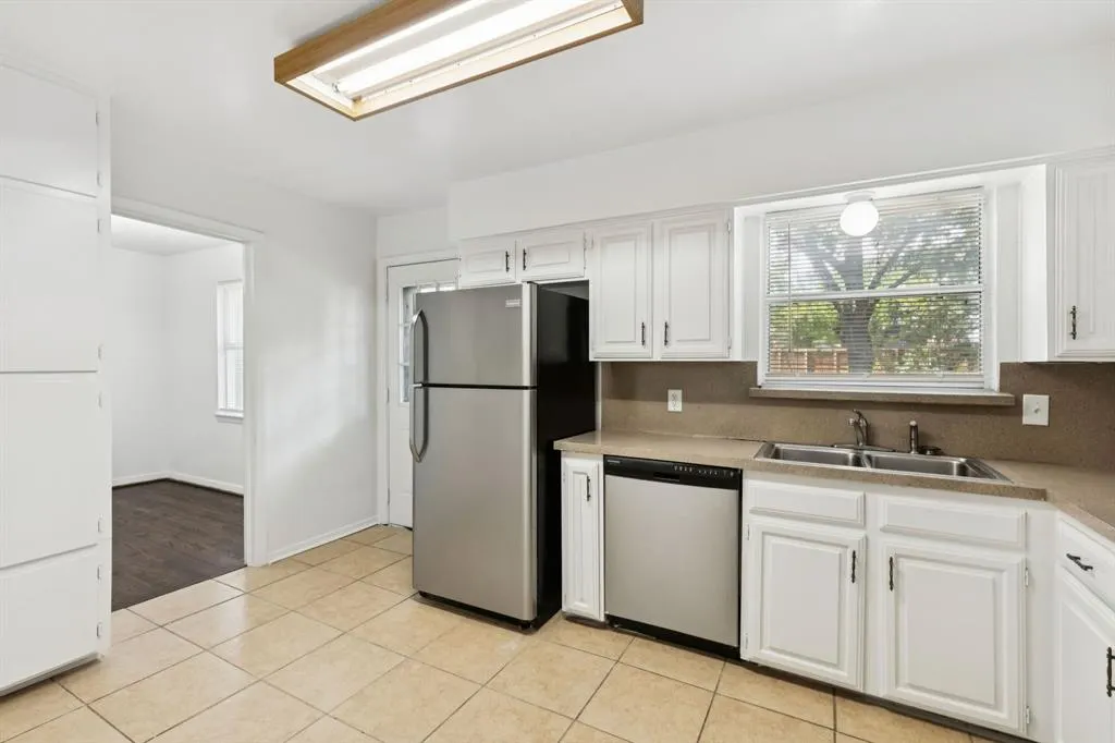 10907 Cotillion Drive