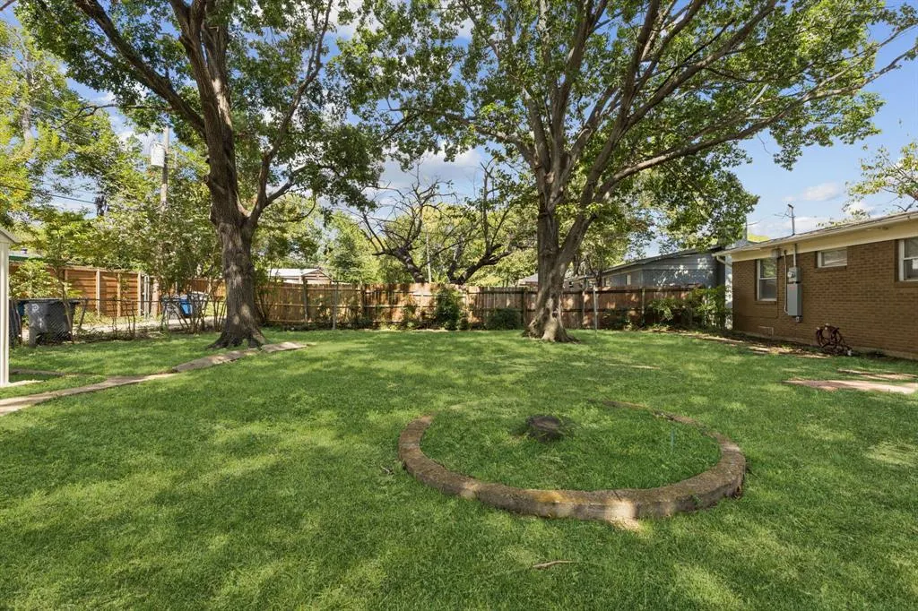 10907 Cotillion Drive