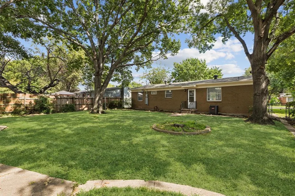 10907 Cotillion Drive