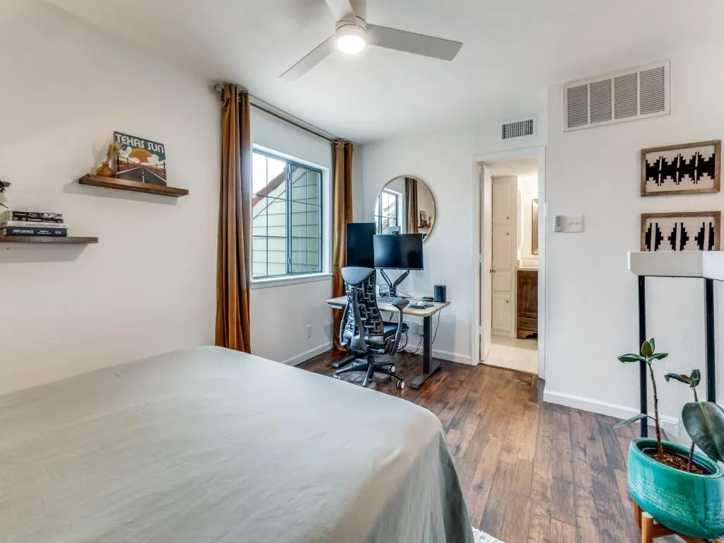 5200 Martel Avenue, #6Q