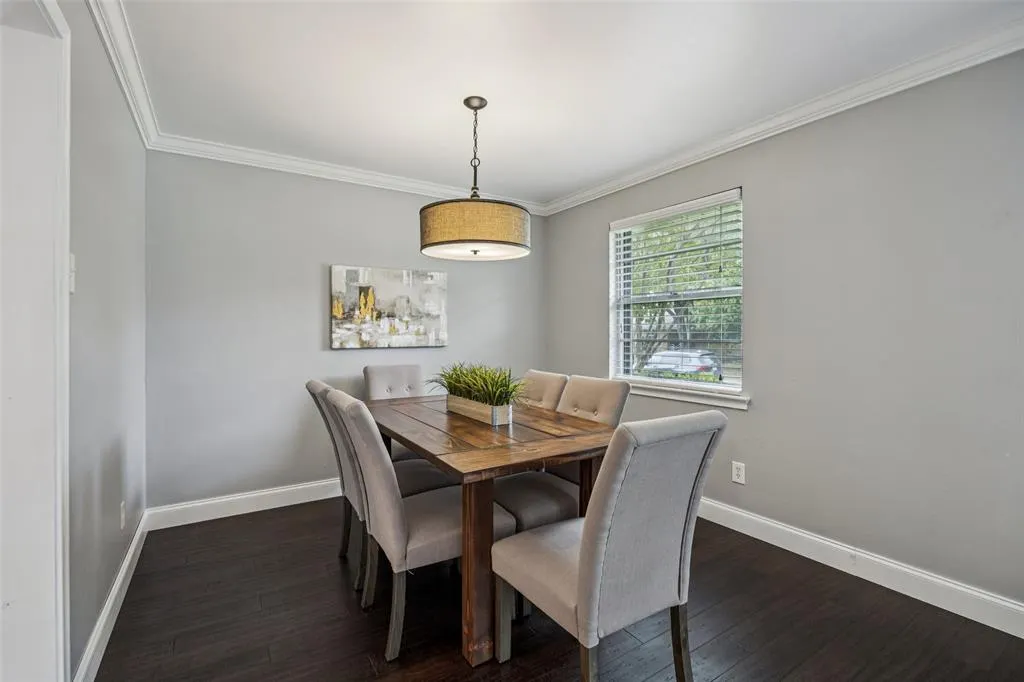 8422 Sweetwood Drive