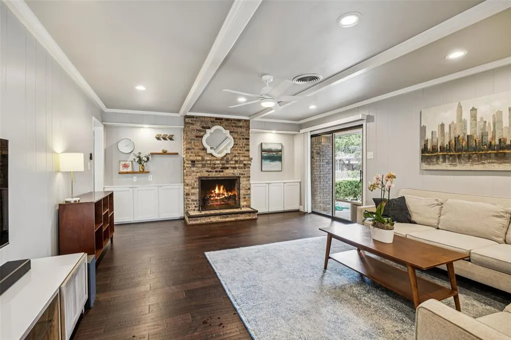 8422 Sweetwood Drive