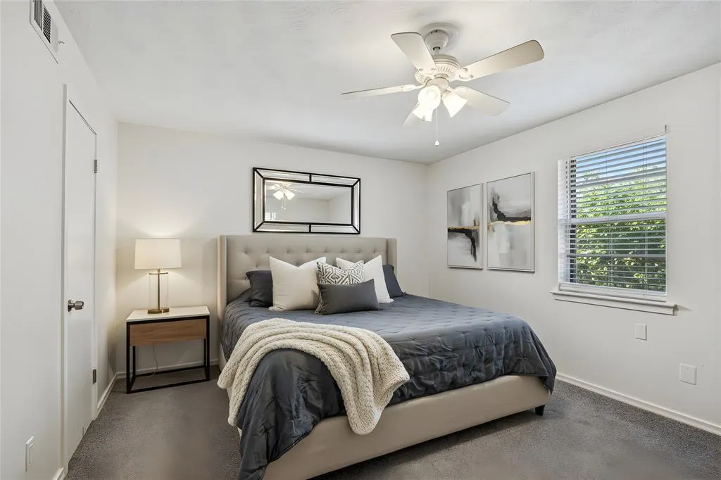 8422 Sweetwood Drive