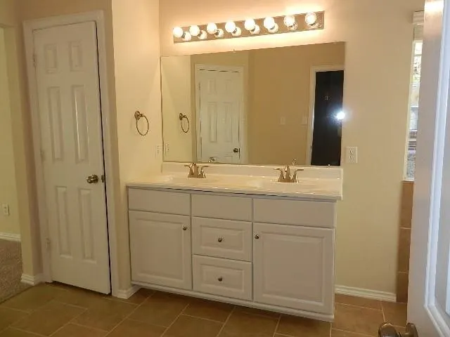 722 Rolling Hills Drive