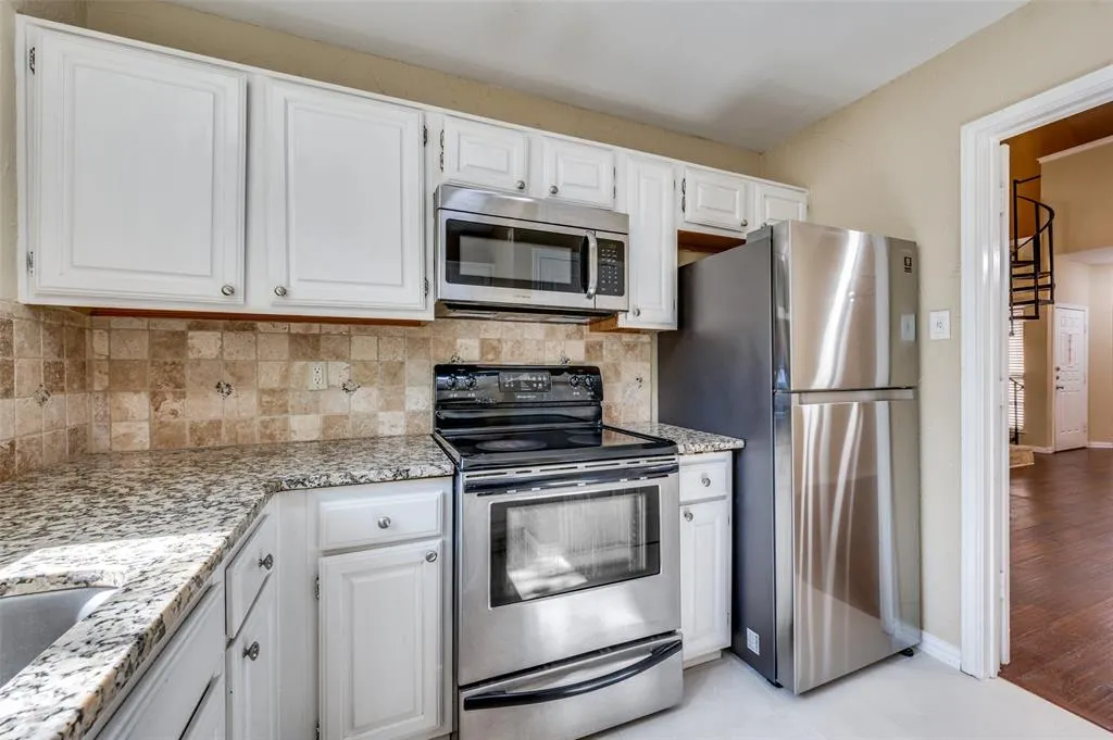 5565 Preston Oaks Road, #130