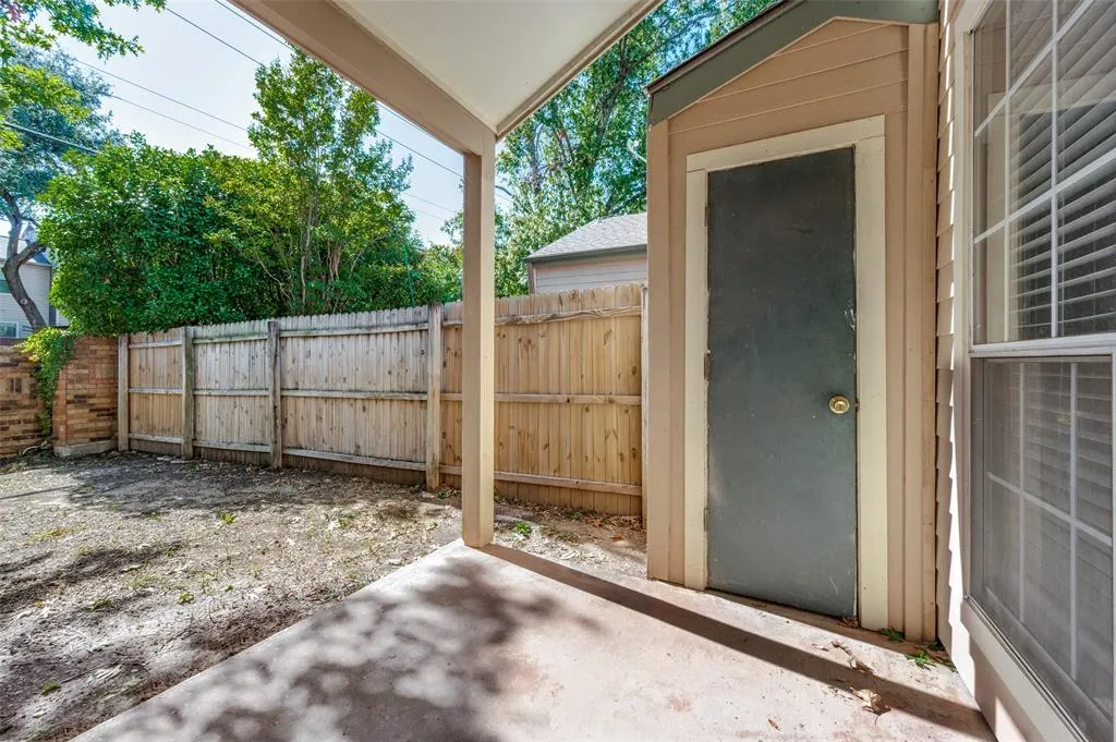 5565 Preston Oaks Road, #130