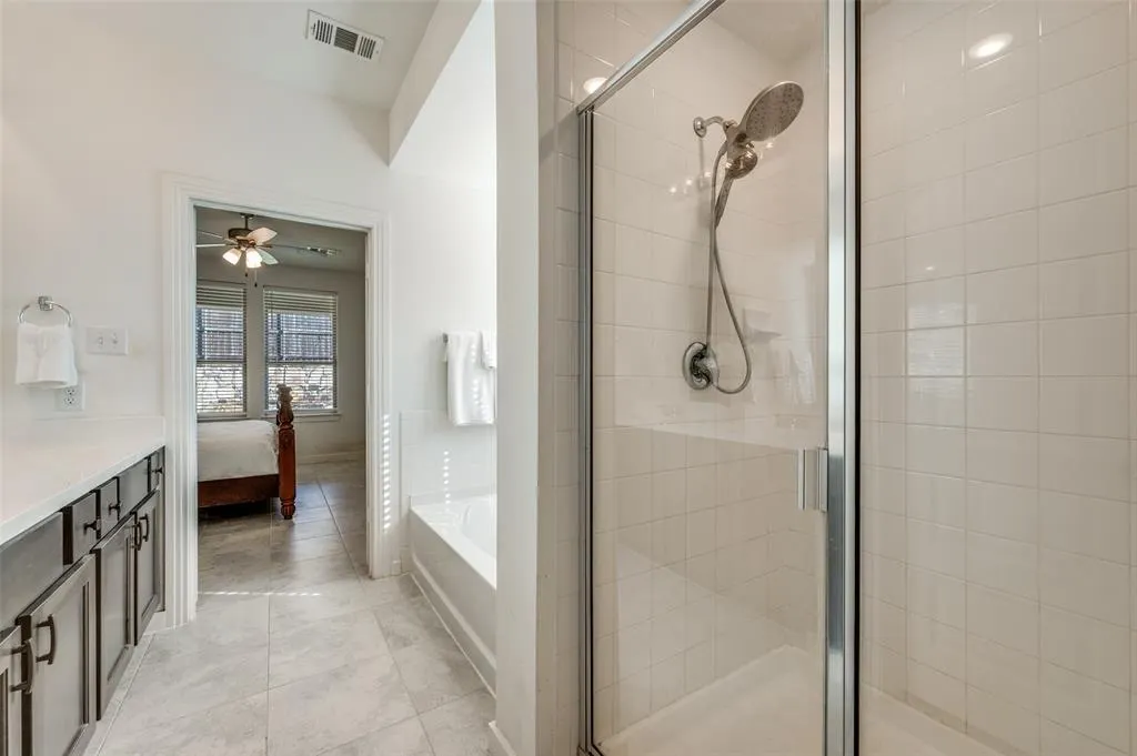 3528 Periwinkle Drive