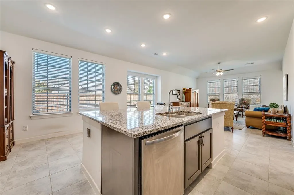 3528 Periwinkle Drive