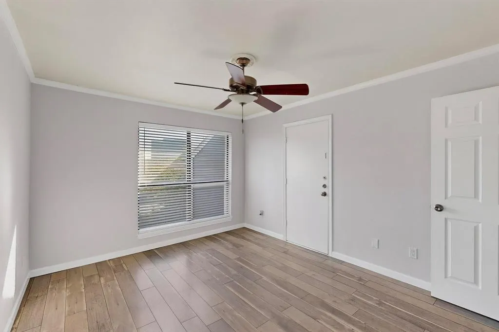 5840 Spring Valley Road, #810