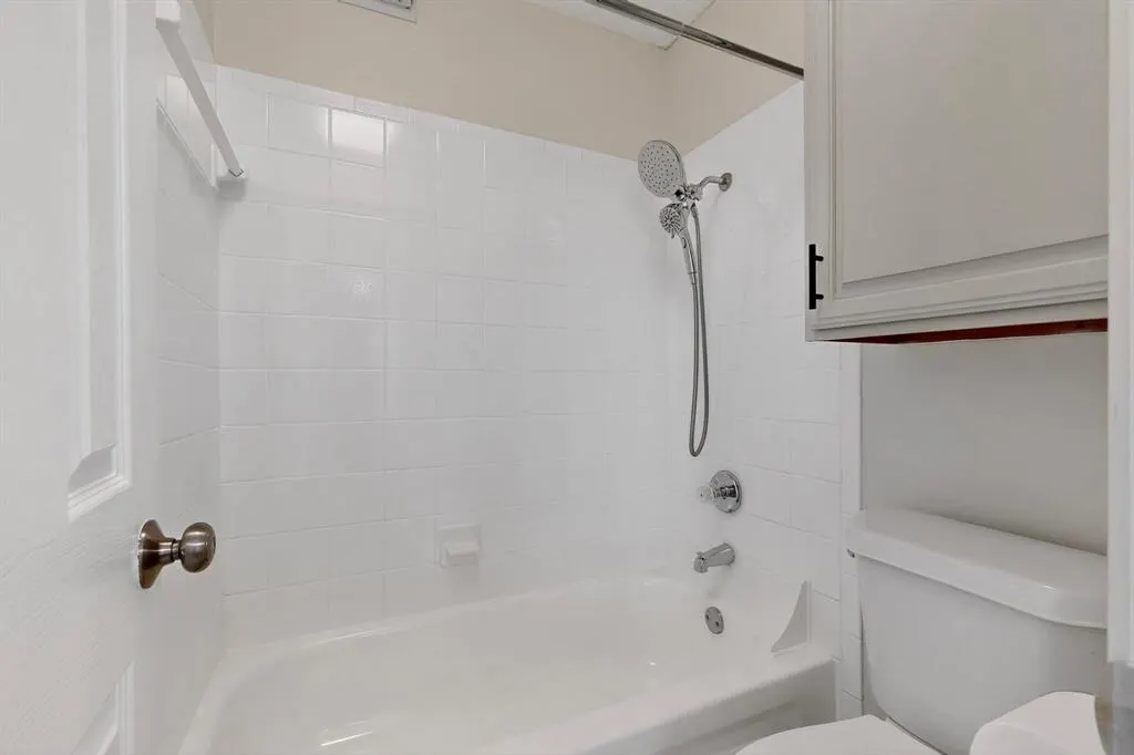 5840 Spring Valley Road, #810