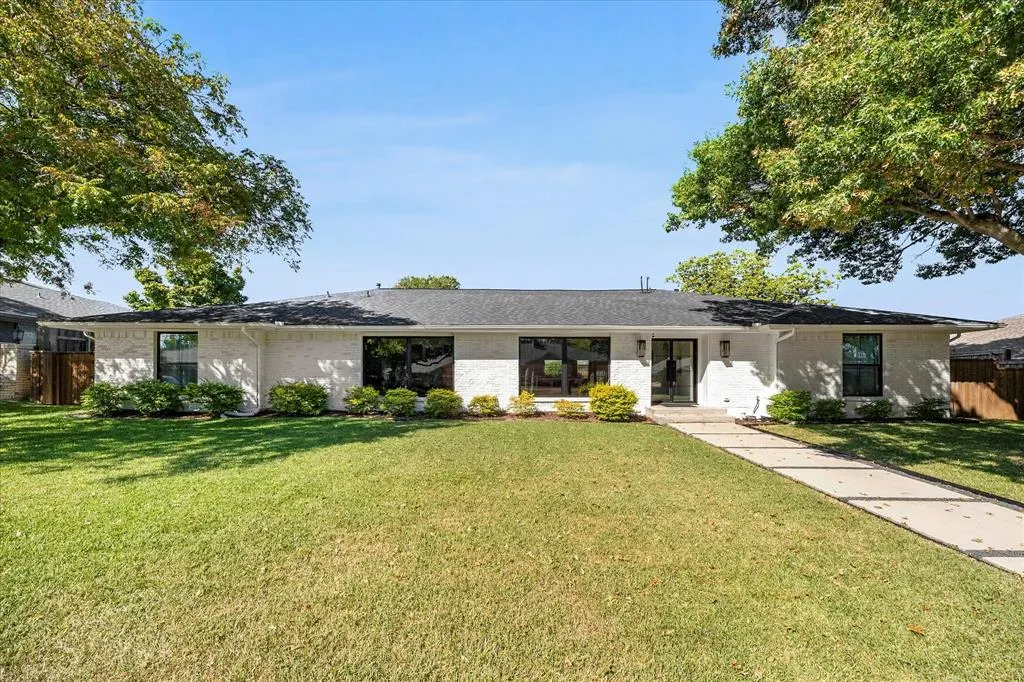 4391 Shady Bend Drive