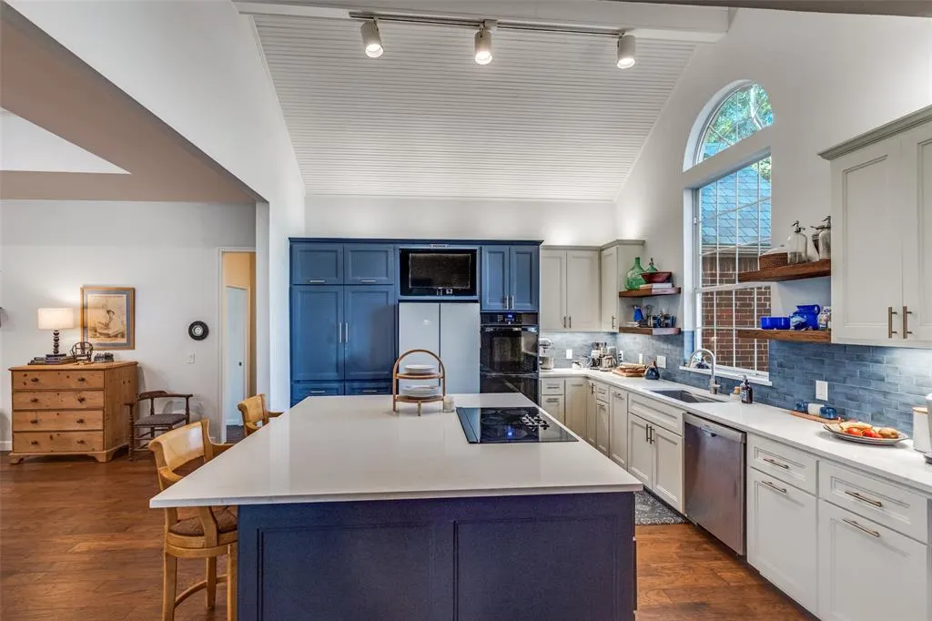 3452 Hearst Castle Way