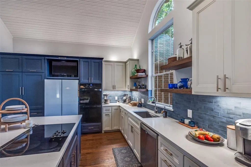 3452 Hearst Castle Way