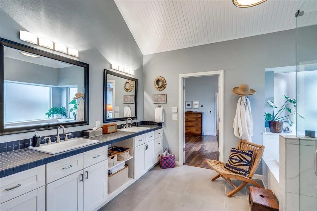 3452 Hearst Castle Way