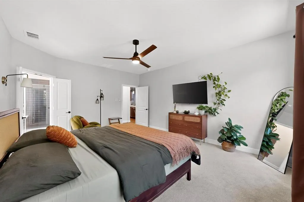 1717 Roadrunner Drive