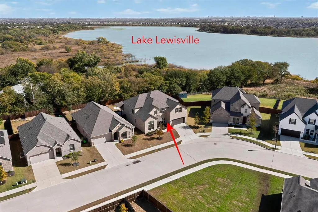 1717 Roadrunner Drive