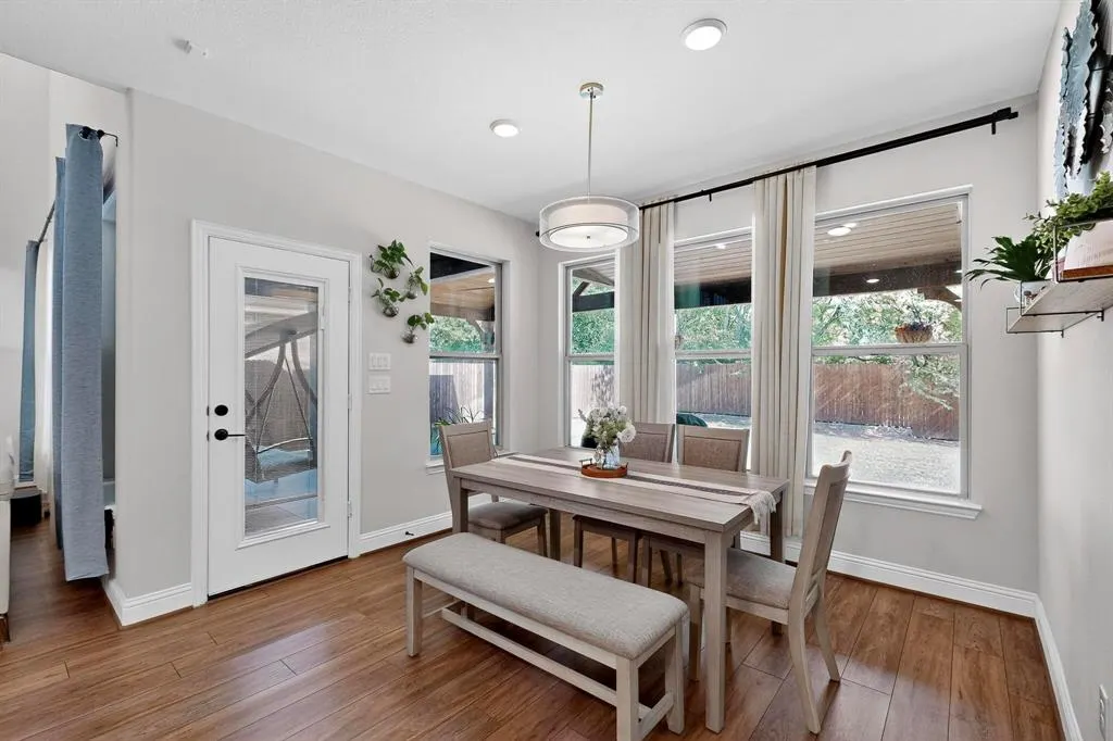 1717 Roadrunner Drive