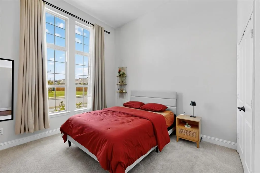 1717 Roadrunner Drive